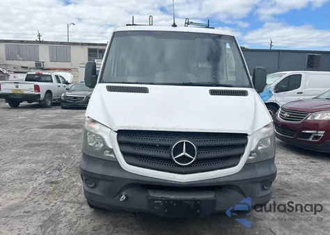 2017 Mercedes-Benz Sprinter 2500 Standard Roof V6 z USA, uszkodzony, nr VIN WD3PE7CD4HP545624